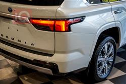 Toyota Sequoia